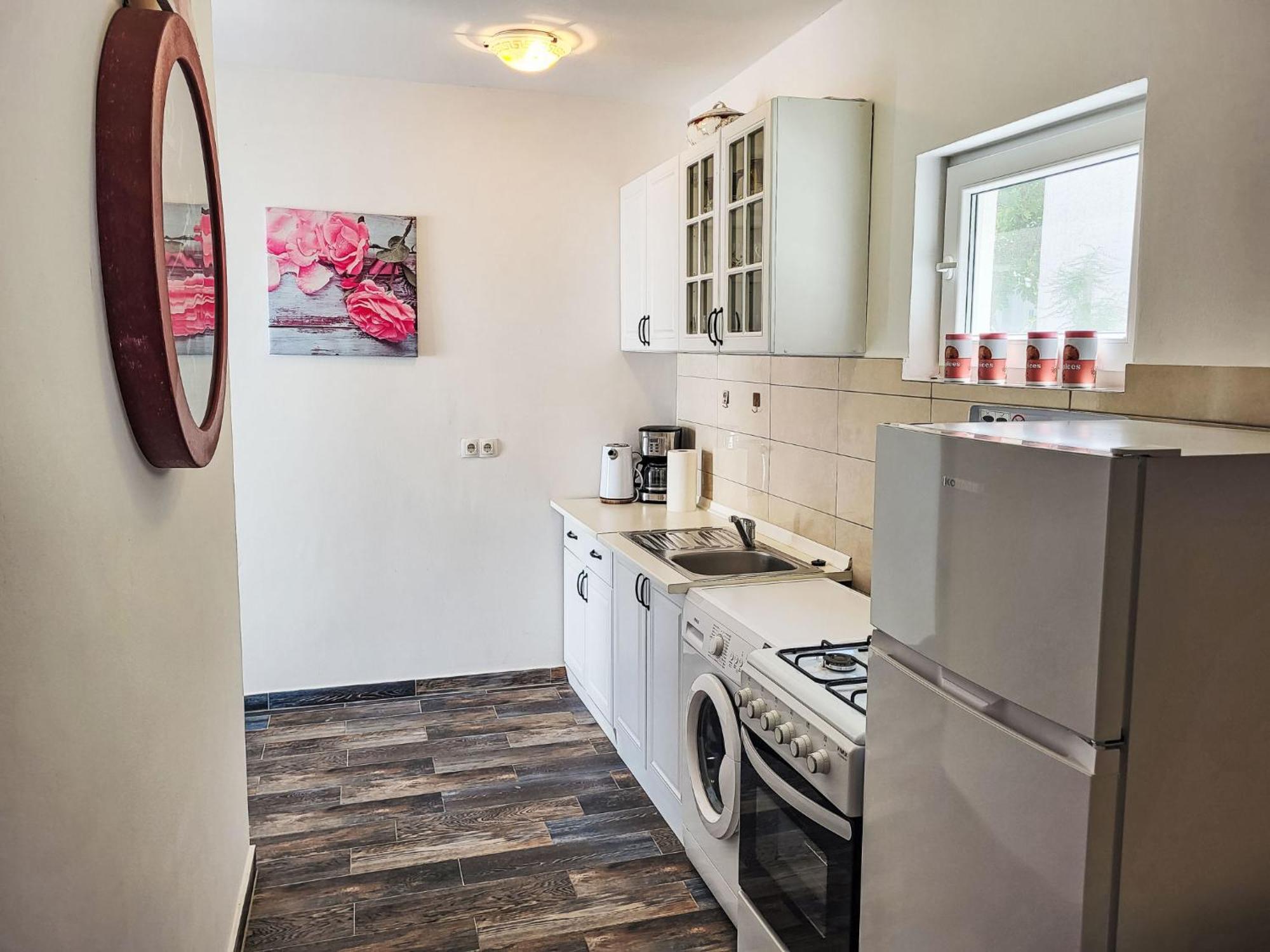 Holiday Home Matea By Interhome Nin Kültér fotó