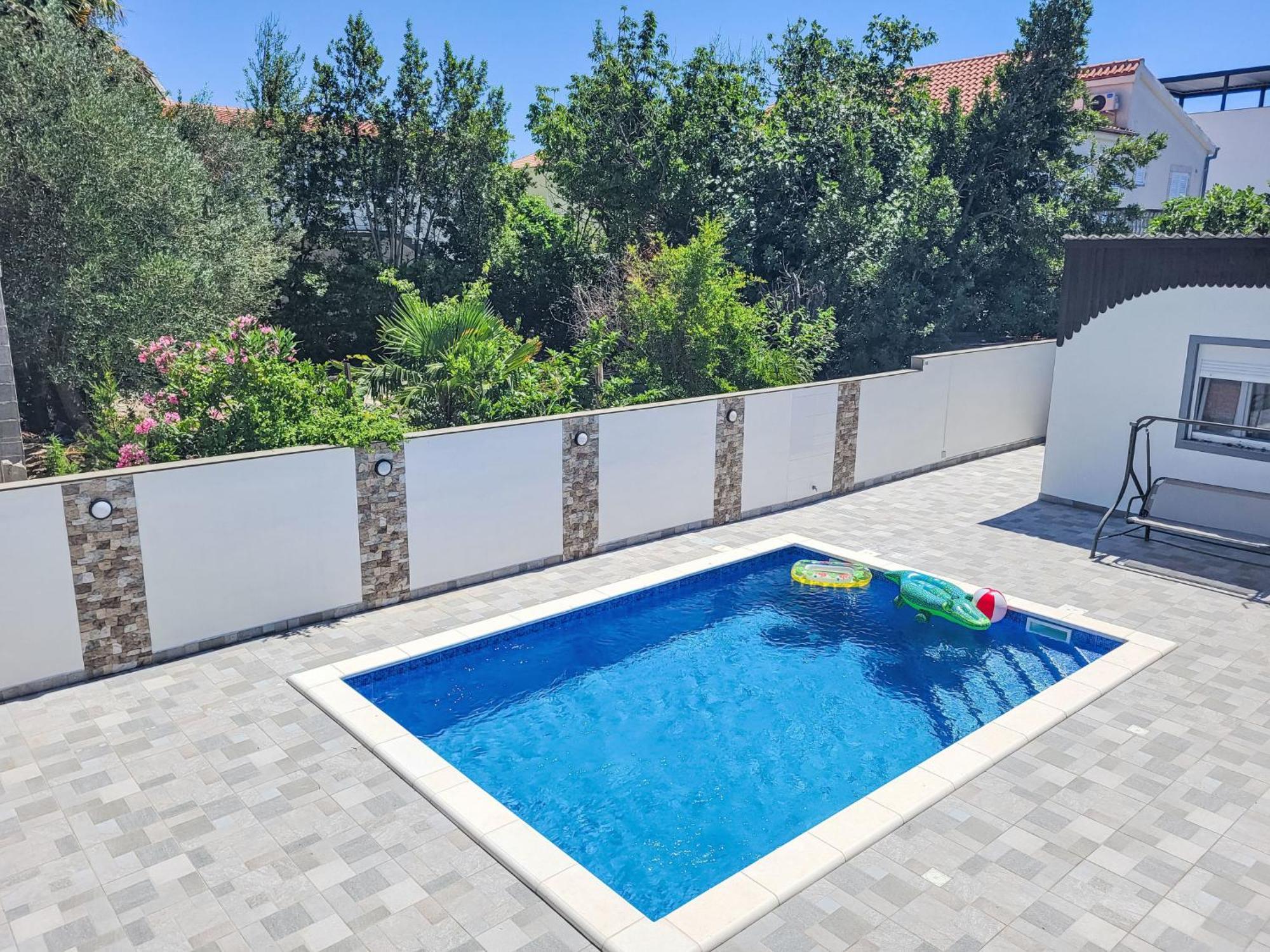 Holiday Home Matea By Interhome Nin Kültér fotó