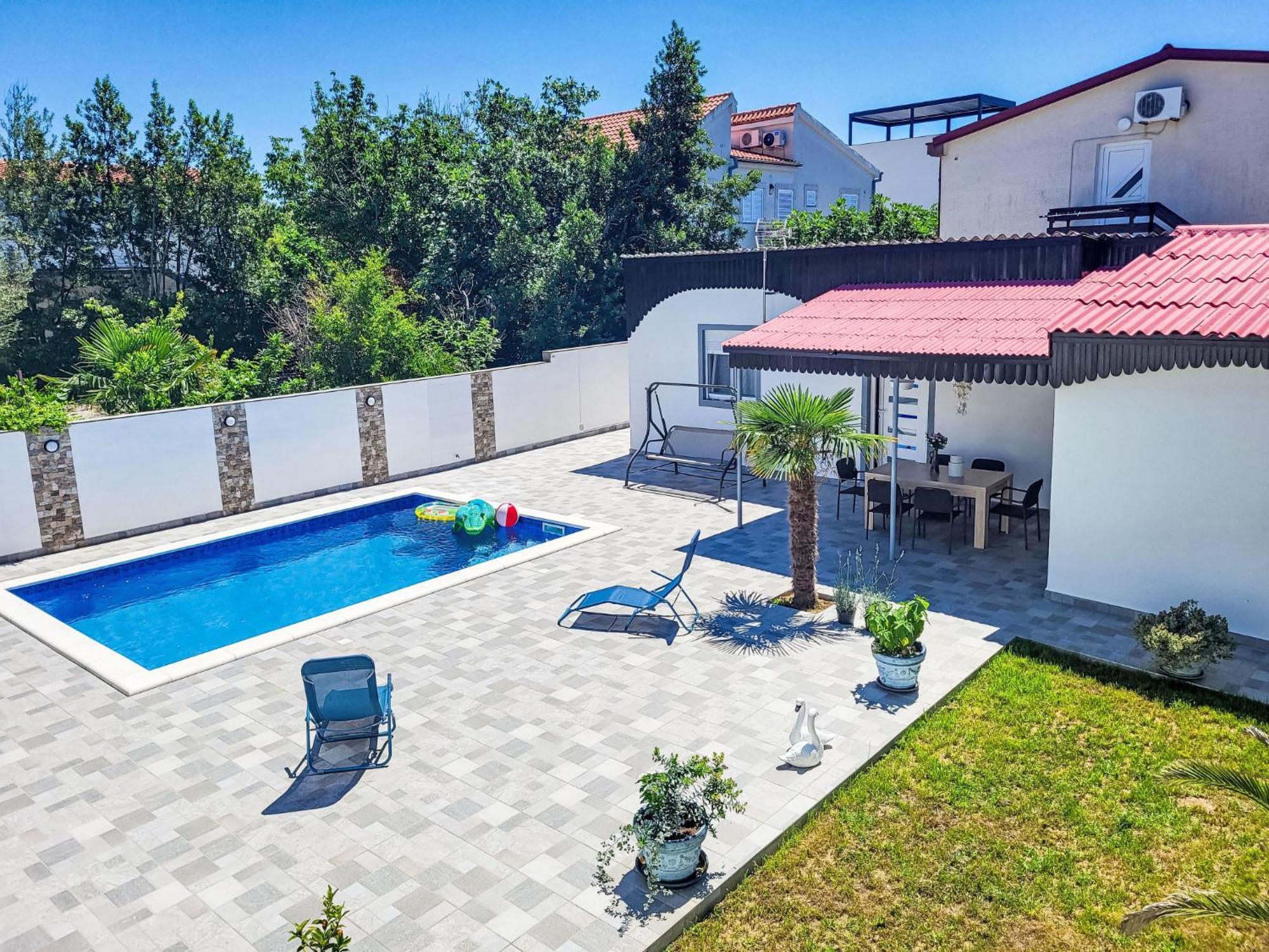 Holiday Home Matea By Interhome Nin Kültér fotó